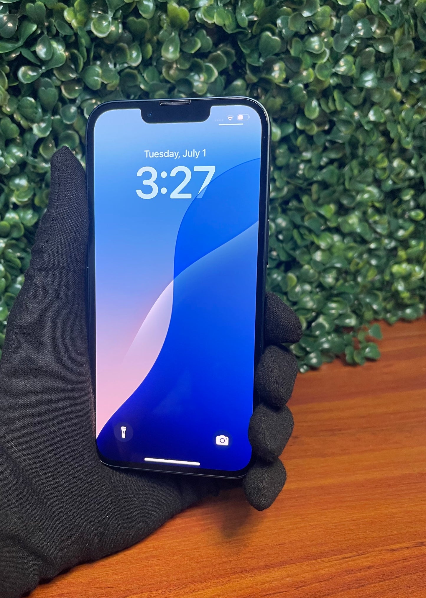 iPhone 13